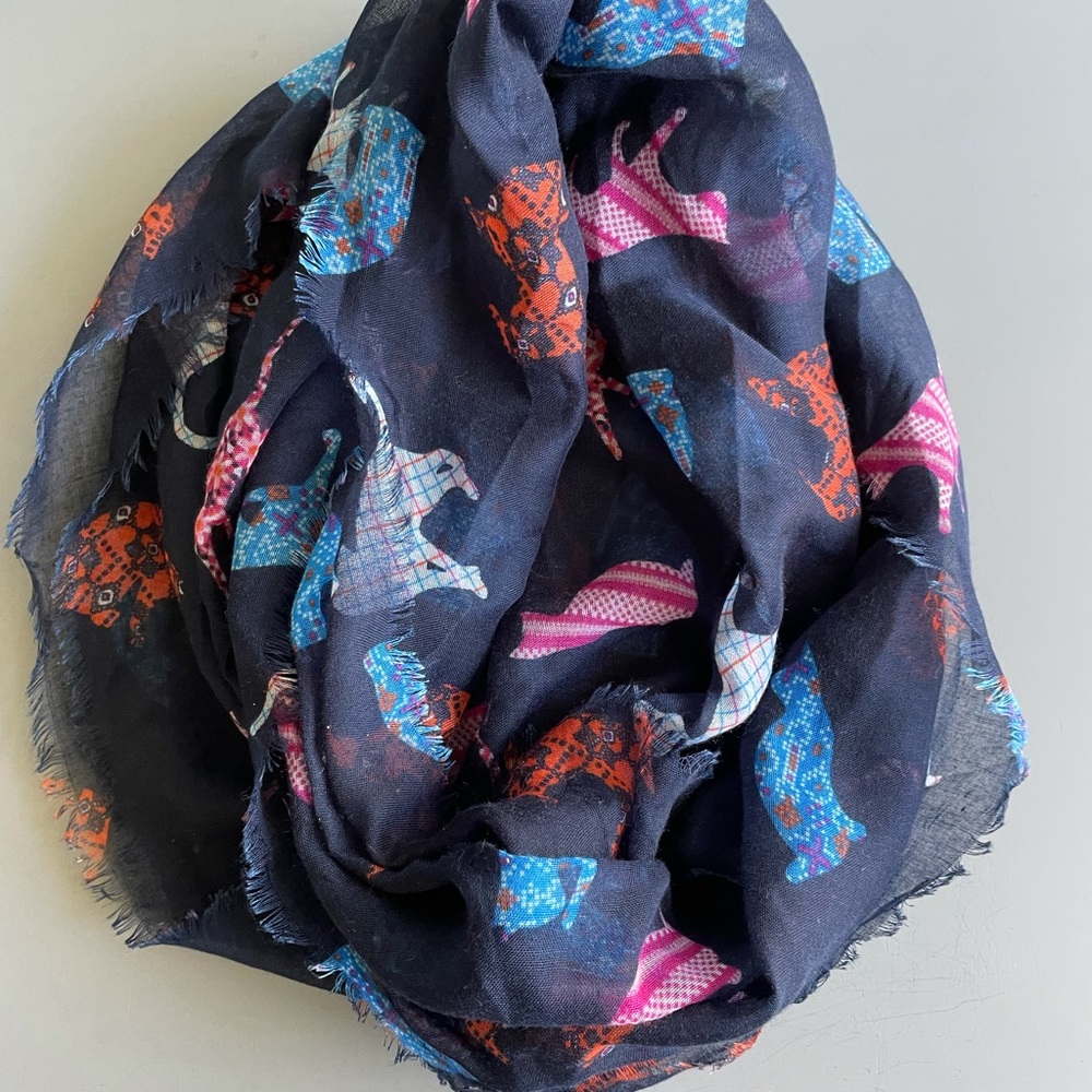 NWOT Feline Patterned Navy Scarf
